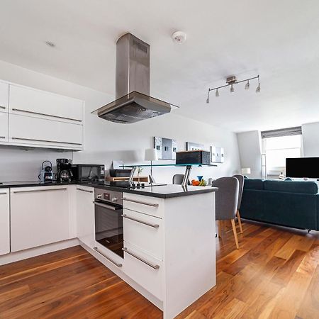 Deluxe Holborn Two Bedroom Apartment London Eksteriør bilde