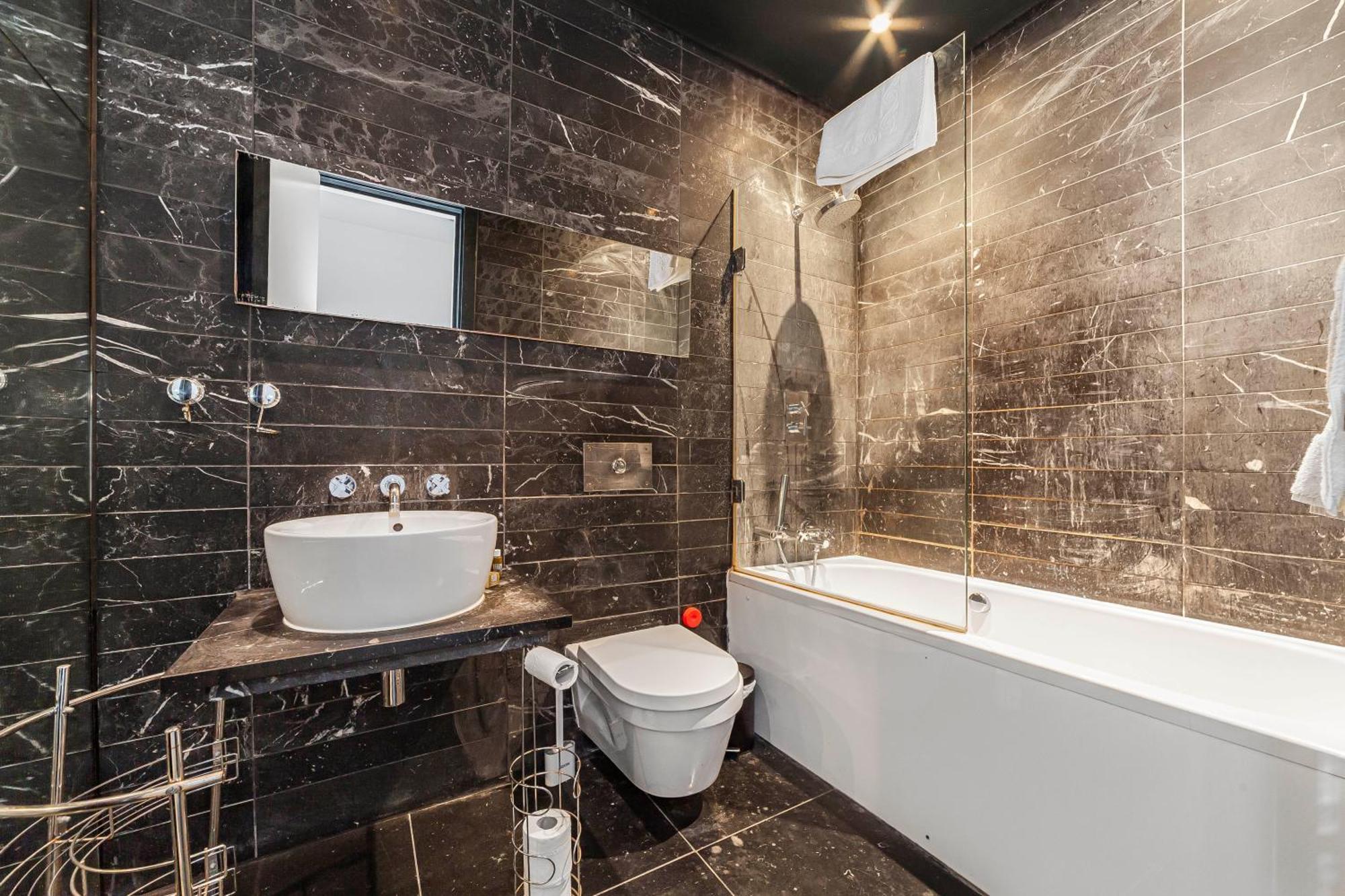 Deluxe Holborn Two Bedroom Apartment London Eksteriør bilde